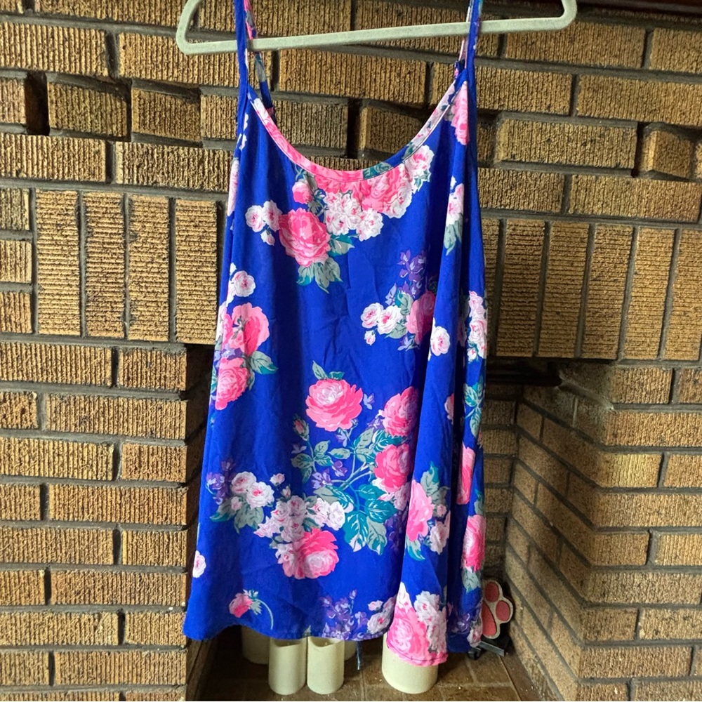 Torrid Sophie - Blue & Neon Pink Floral Swing Cami